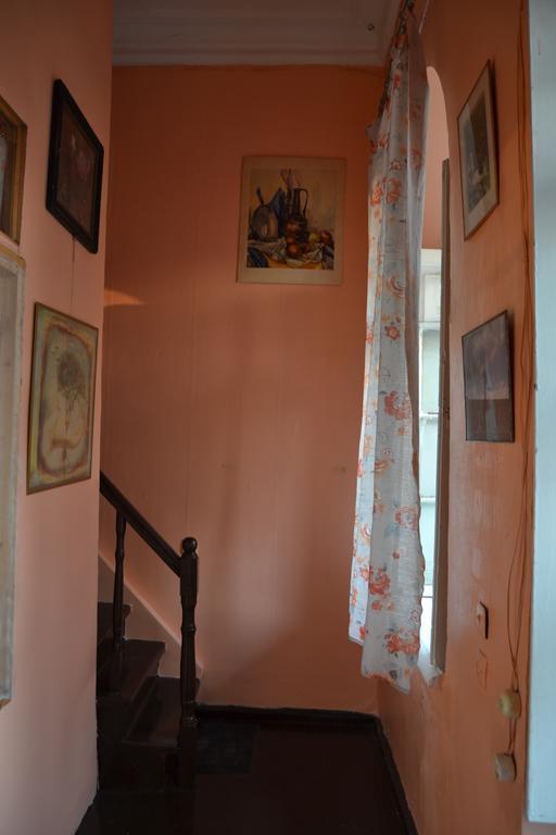 Green Stairs Guest House Tiflis Exterior foto