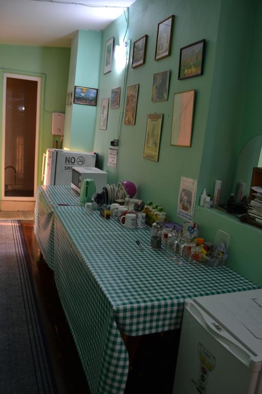 Green Stairs Guest House Tiflis Exterior foto